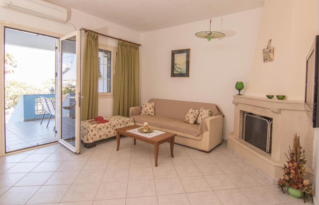Fedra Apartments, View, Free Parking, 2Mins To Beach Палекастрон Екстериор снимка