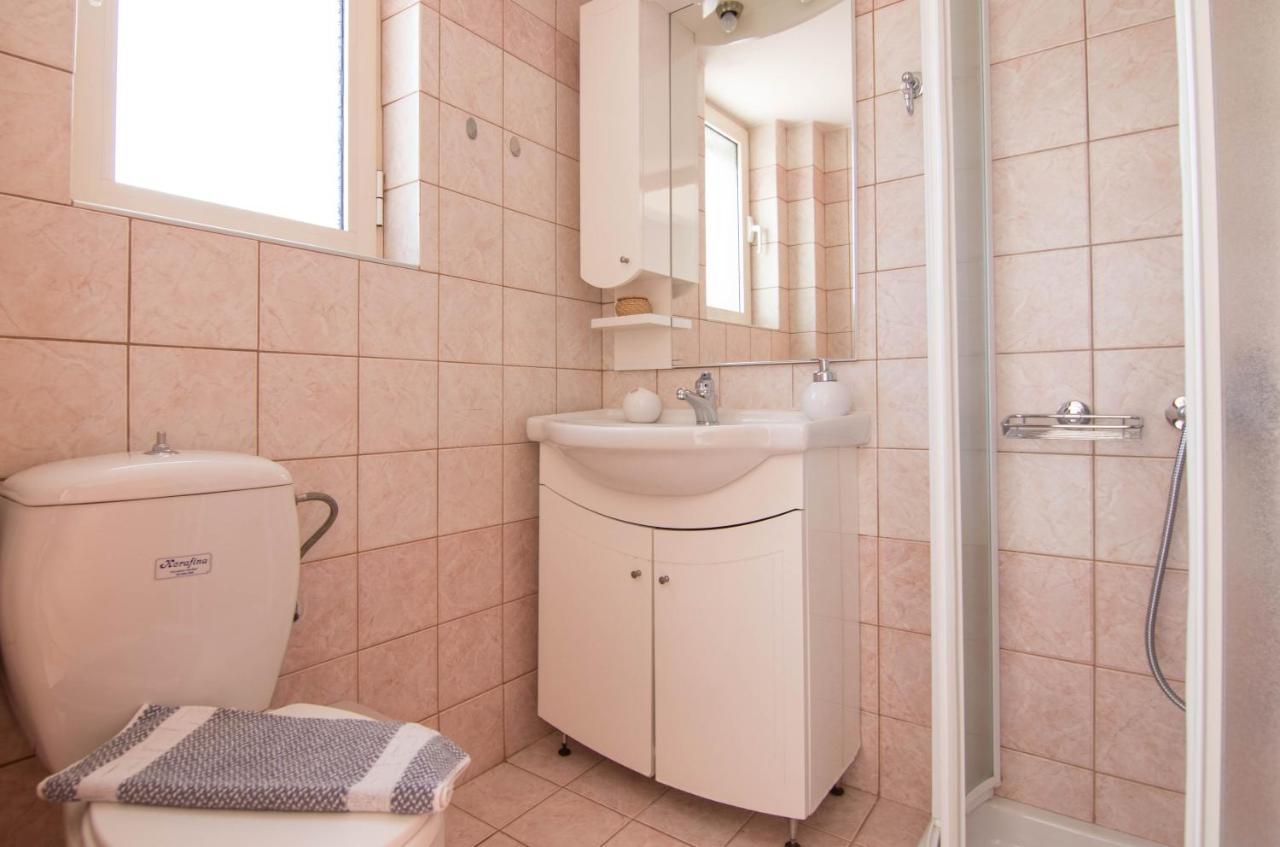 Fedra Apartments, View, Free Parking, 2Mins To Beach Палекастрон Екстериор снимка