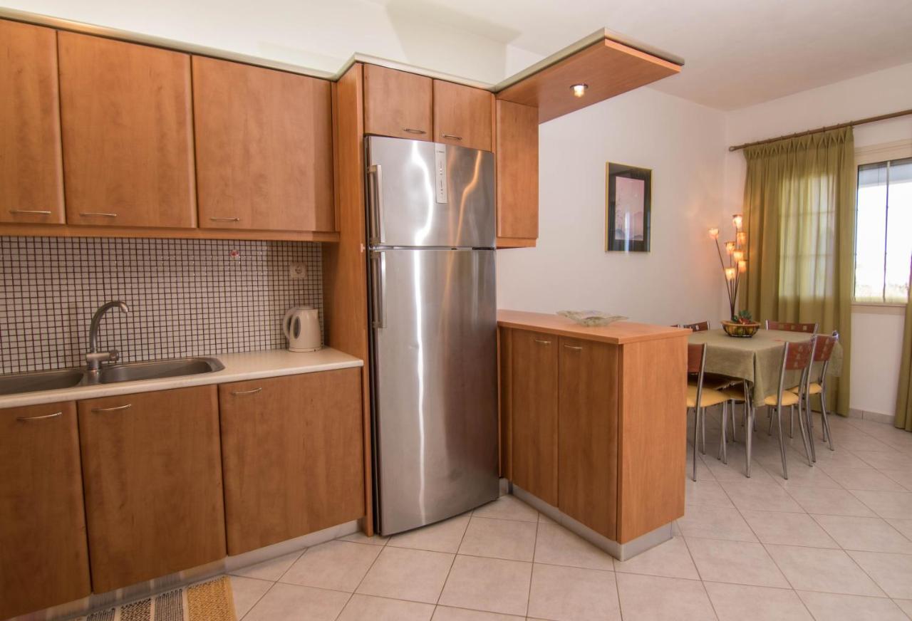 Fedra Apartments, View, Free Parking, 2Mins To Beach Палекастрон Екстериор снимка
